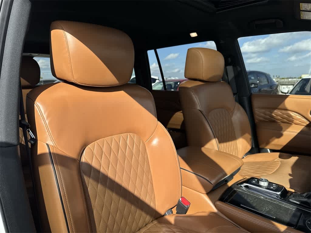 2023 INFINITI QX80 SENSORY