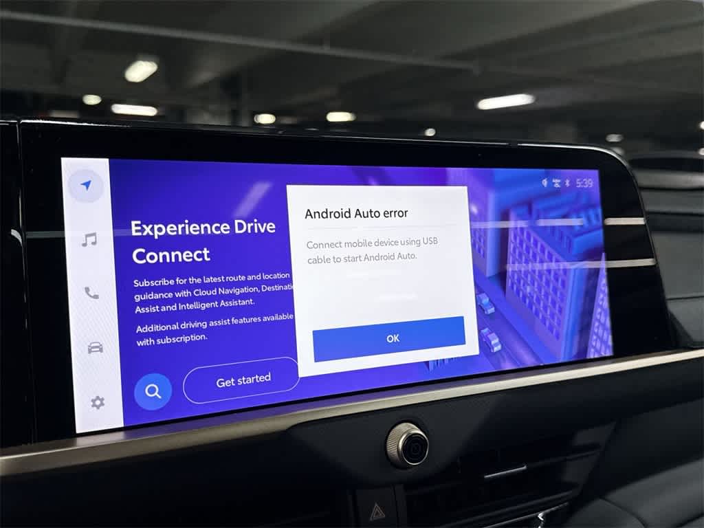 2025 Toyota Crown Signia Limited