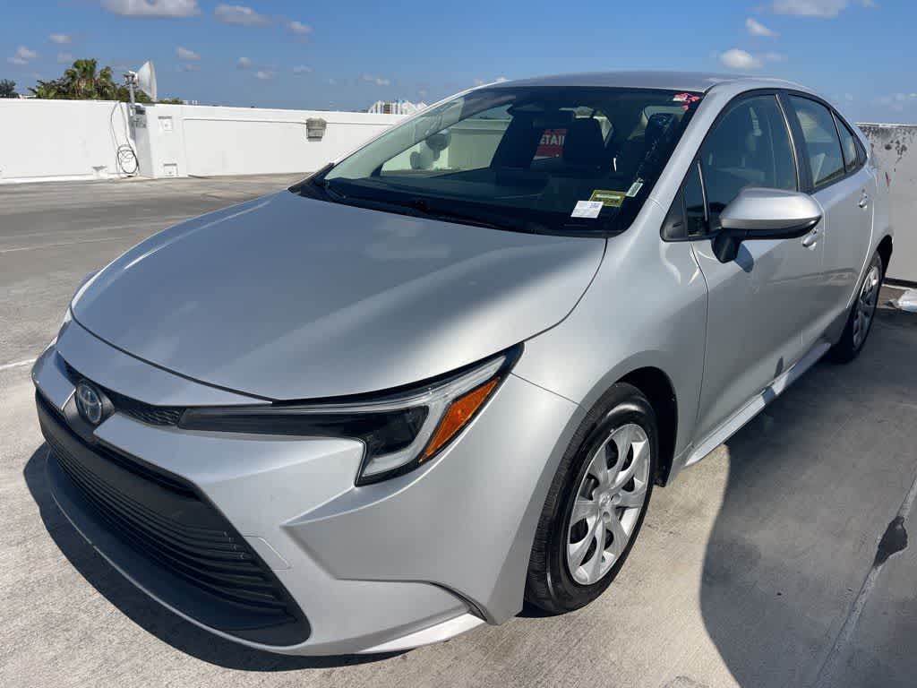2025 Toyota Corolla Hybrid LE