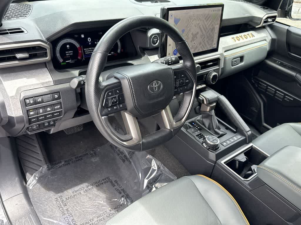 2025 Toyota 4Runner Hybrid Trailhunter