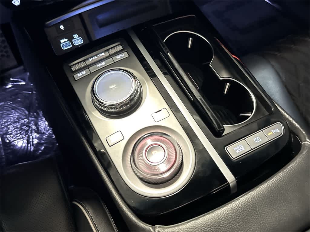 2023 Genesis G80 2.5T