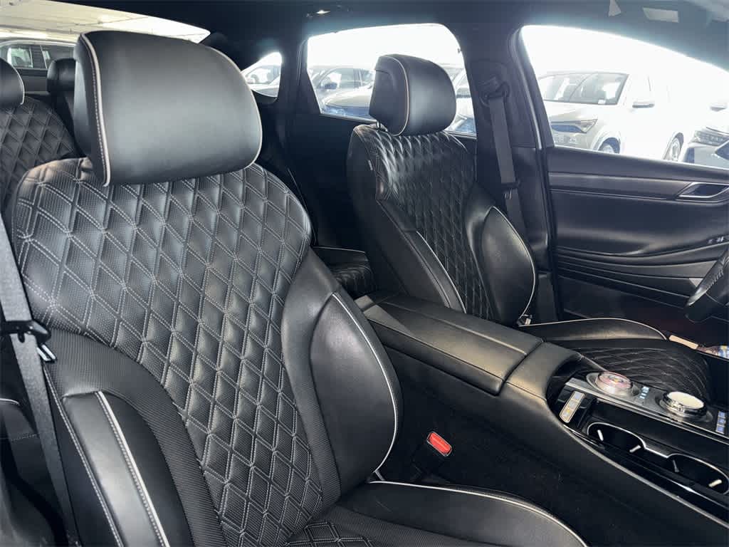 2023 Genesis G80 2.5T