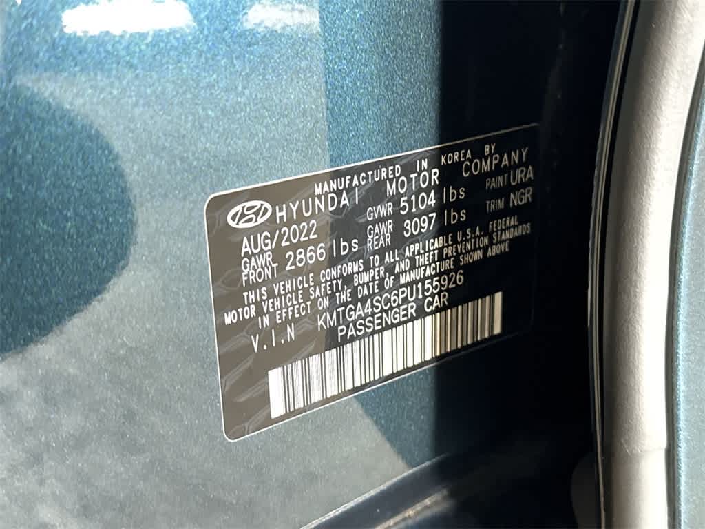 2023 Genesis G80 2.5T