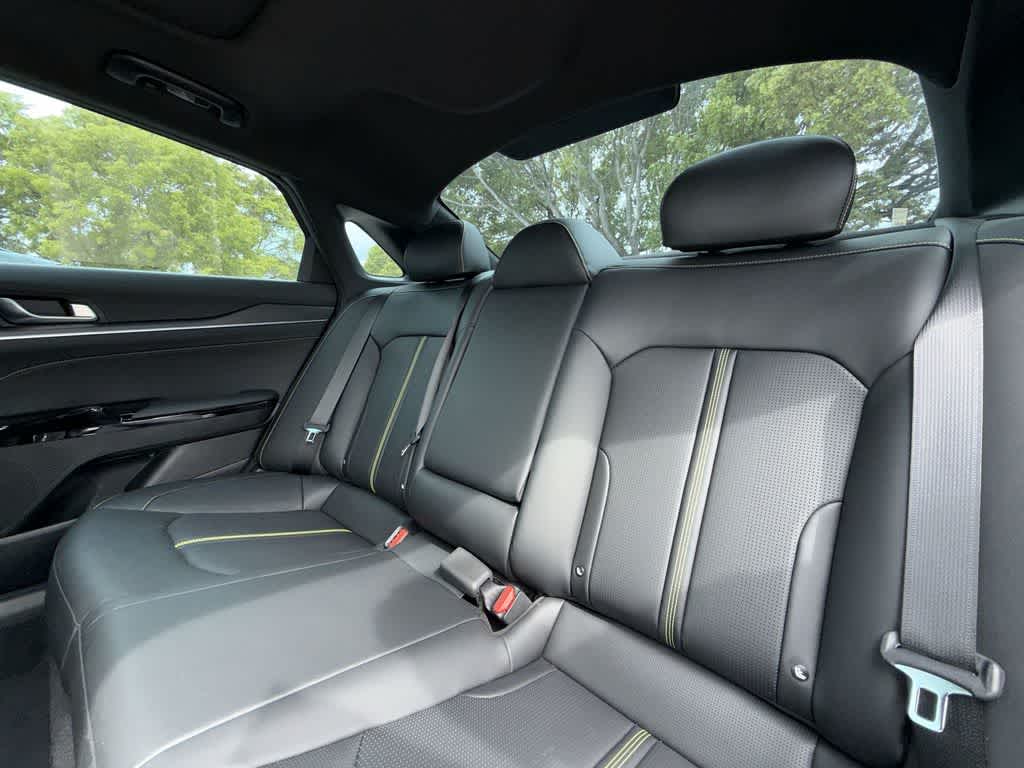 2025 Kia K5 GT