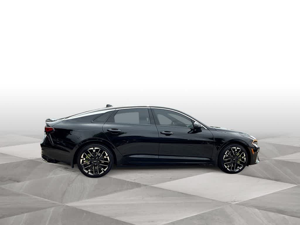 2025 Kia K5 GT