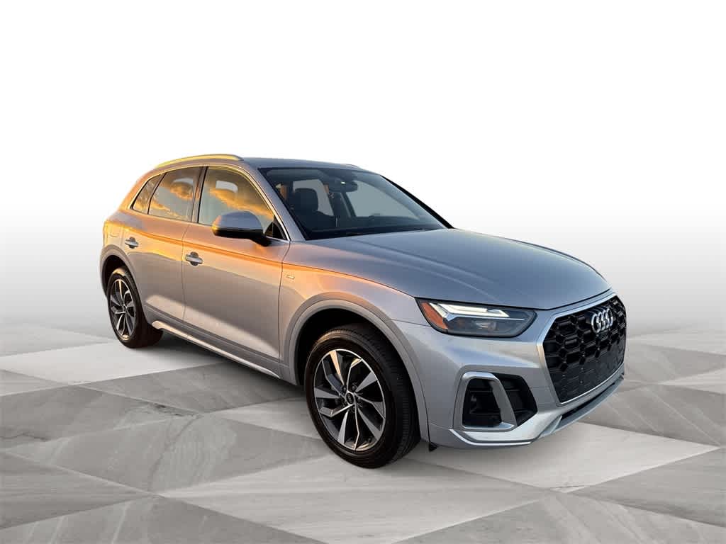 2024 Audi Q5 S line Premium Plus