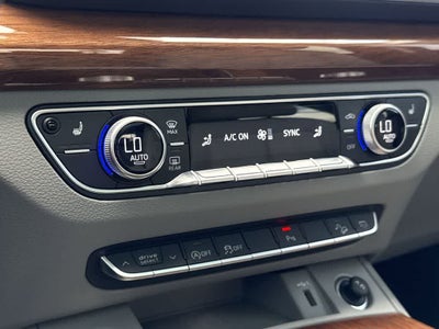 2023 Audi Q5 S line Premium