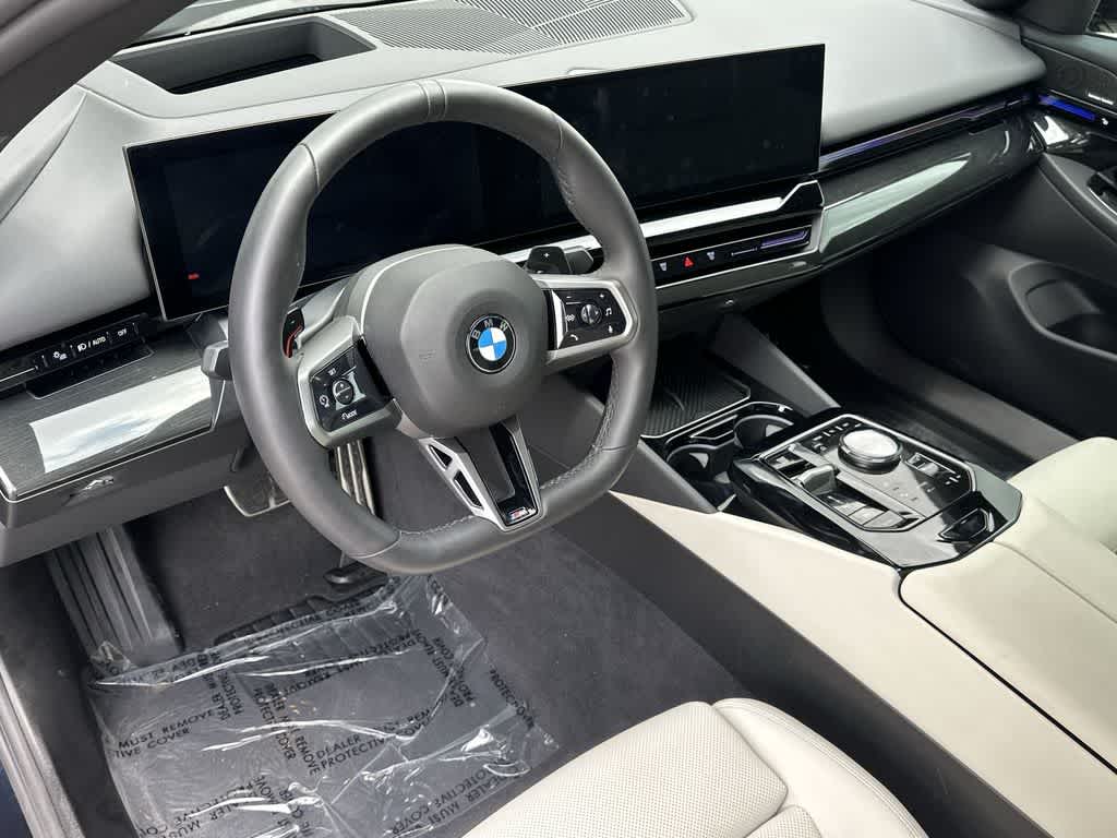 2026 BMW 530i 530i