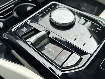 2026 BMW 530i 530i