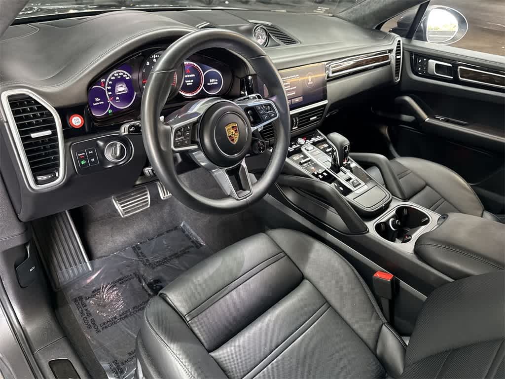 2022 Porsche Cayenne GTS