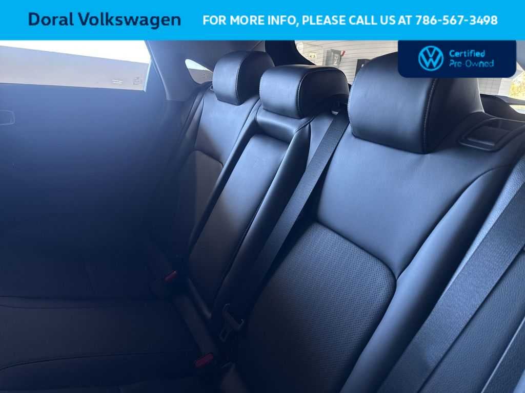 2023 Honda Civic Hatchback EX-L