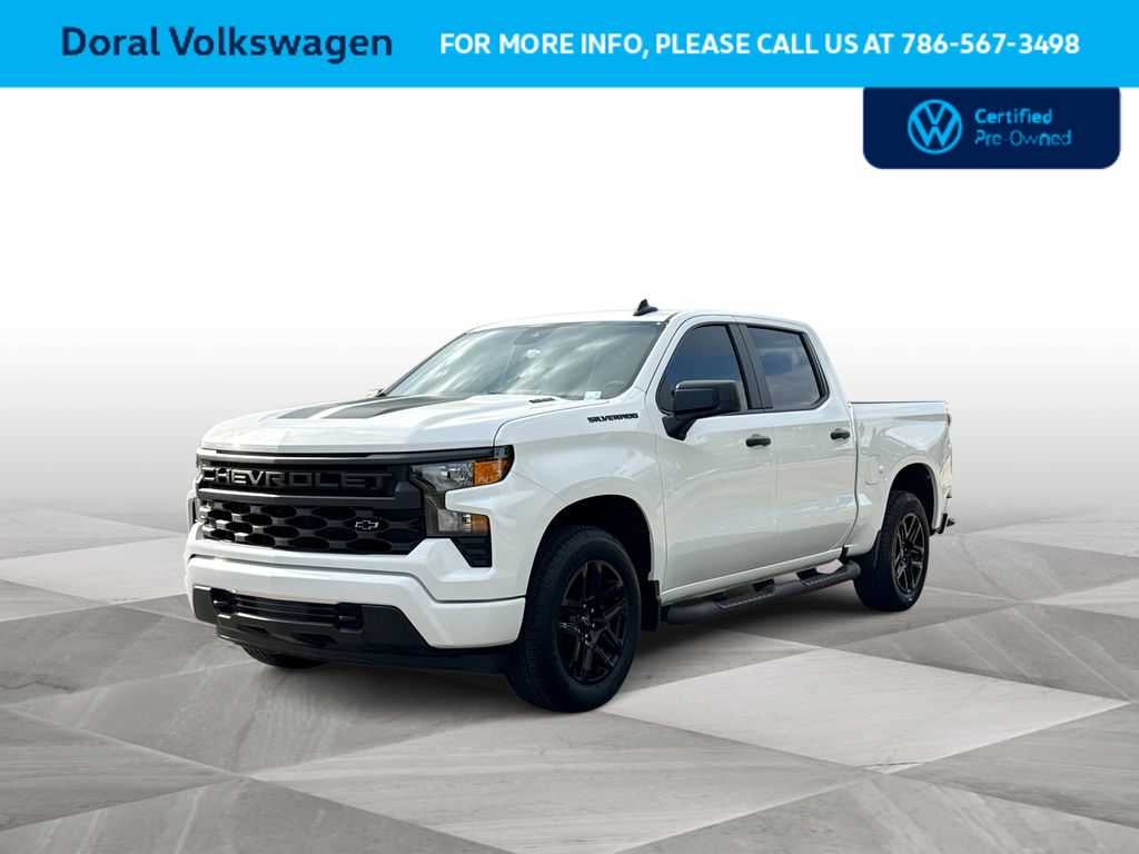 2025 Chevrolet Silverado 1500 Custom