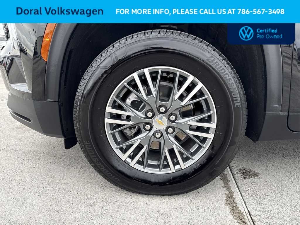 2025 Chevrolet Traverse FWD LT