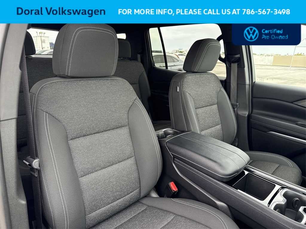 2025 Chevrolet Traverse FWD LT