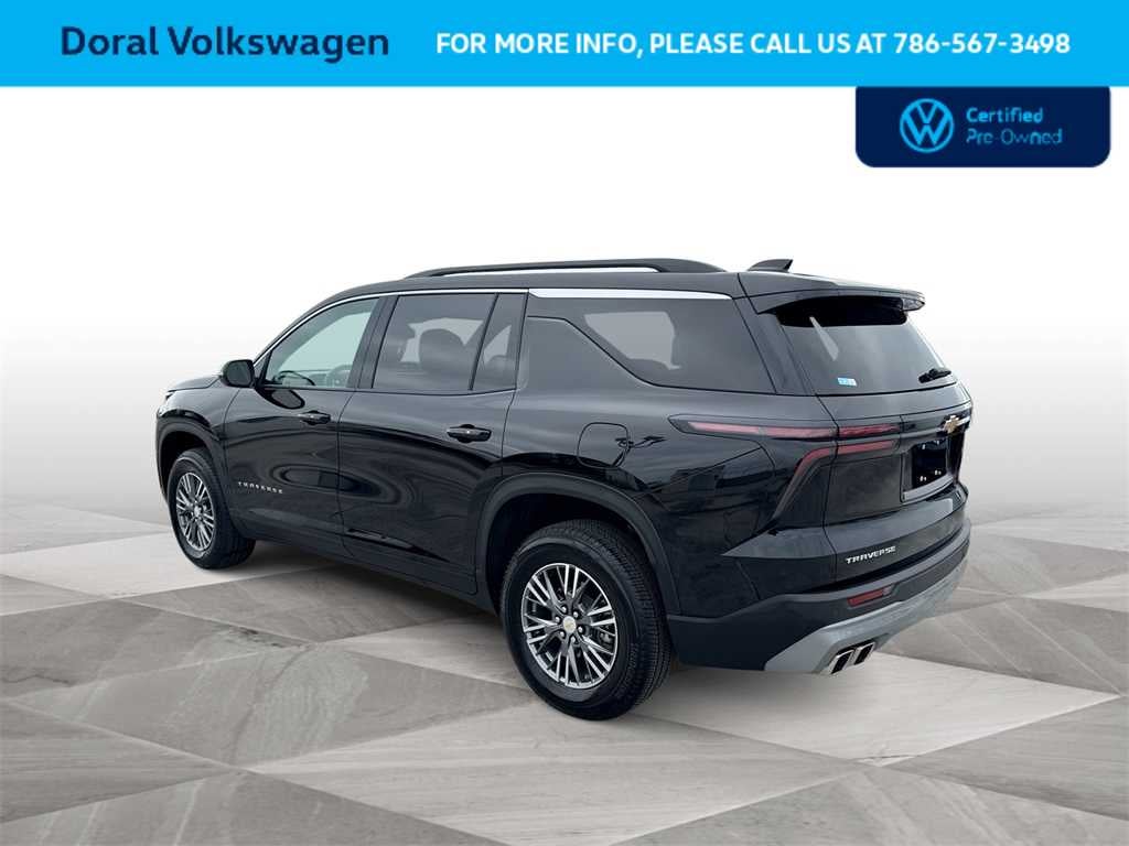 2025 Chevrolet Traverse FWD LT