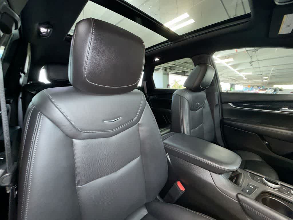 2024 Cadillac XT5 AWD Premium Luxury