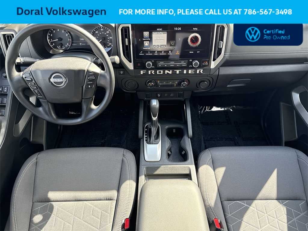 2025 Nissan Frontier SV