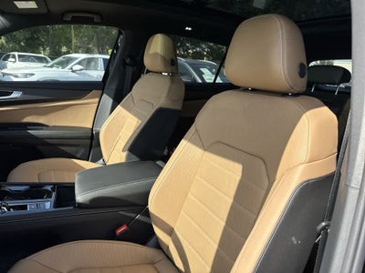2026 Volkswagen Atlas Cross Sport 2.0T SEL R-Line Black
