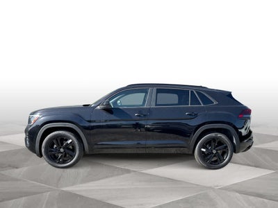 2026 Volkswagen Atlas Cross Sport 2.0T SEL R-Line Black