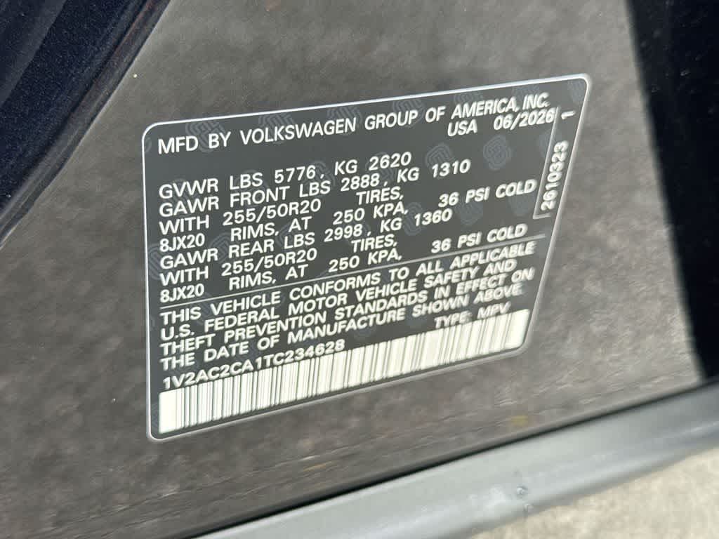 2026 Volkswagen Atlas Cross Sport 2.0T SEL R-Line Black