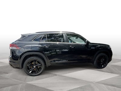 2026 Volkswagen Atlas Cross Sport 2.0T SEL R-Line Black