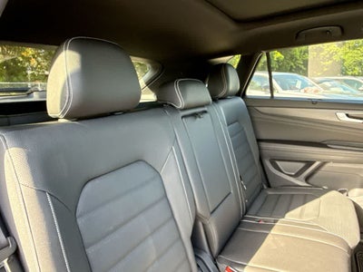 2026 Volkswagen Atlas Cross Sport 2.0T SEL R-Line Black