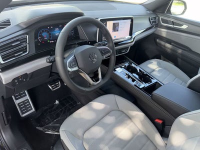 2026 Volkswagen Atlas Cross Sport 2.0T SEL R-Line Black