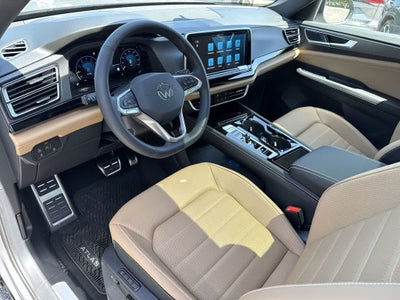 2026 Volkswagen Atlas Cross Sport 2.0T SEL R-Line Black