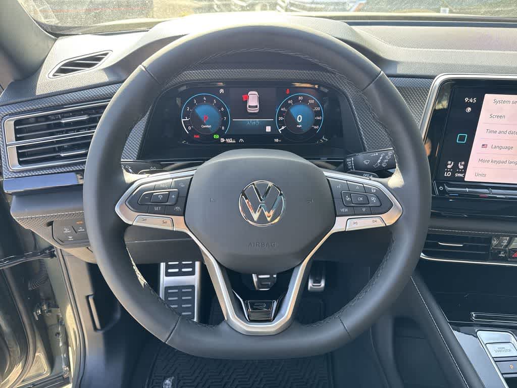 2026 Volkswagen Atlas Cross Sport 2.0T SEL R-Line Black