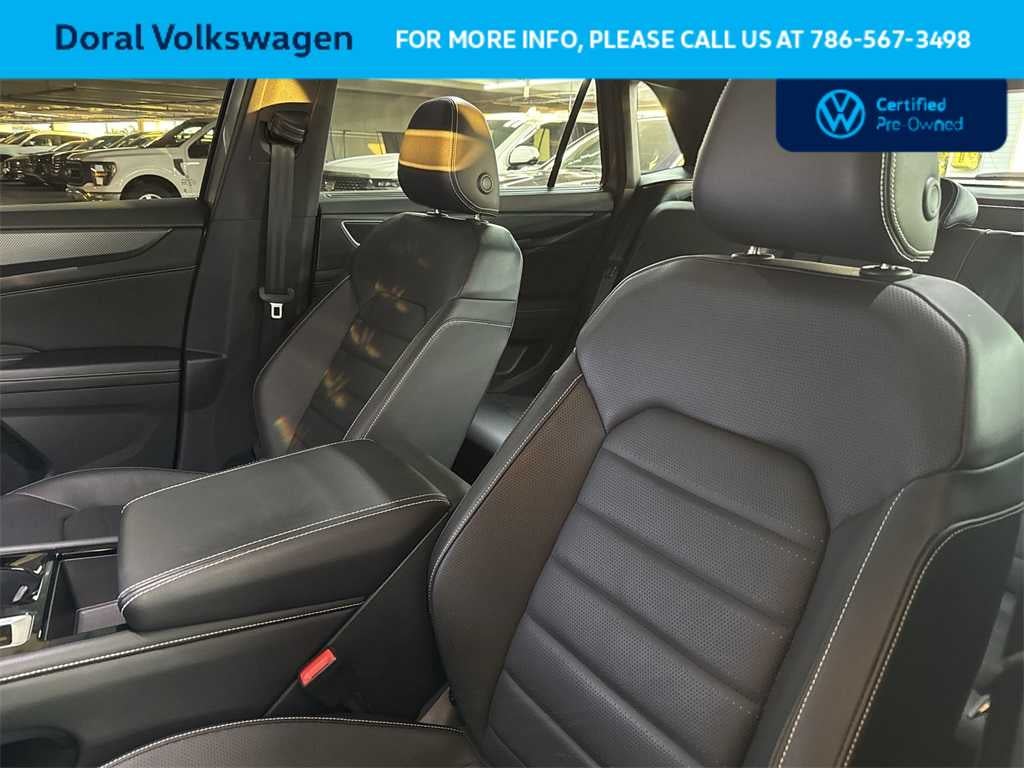 2024 Volkswagen Atlas Cross Sport 2.0T SEL R-Line