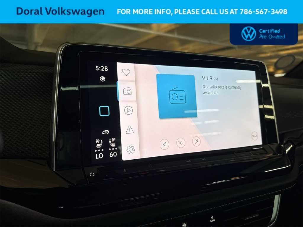 2024 Volkswagen Atlas Cross Sport 2.0T SEL R-Line