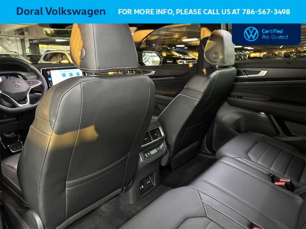 2024 Volkswagen Atlas Cross Sport 2.0T SEL R-Line