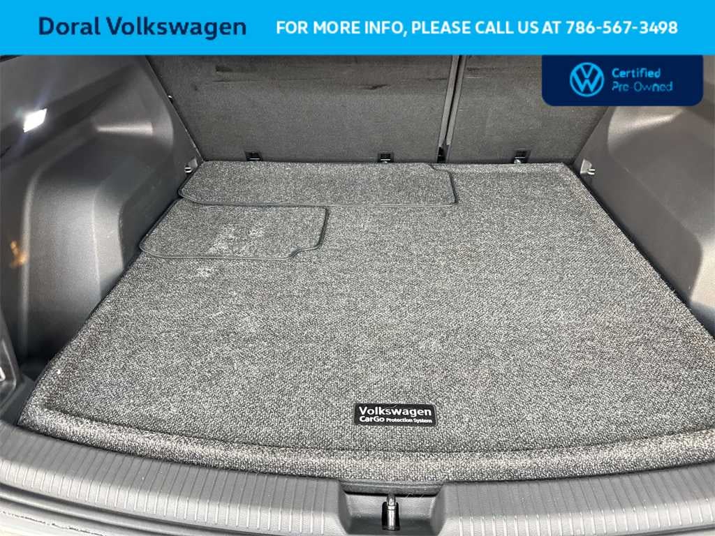 2024 Volkswagen Atlas Cross Sport 2.0T SEL R-Line