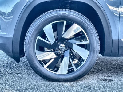 2026 Volkswagen Atlas Cross Sport 2.0T SEL