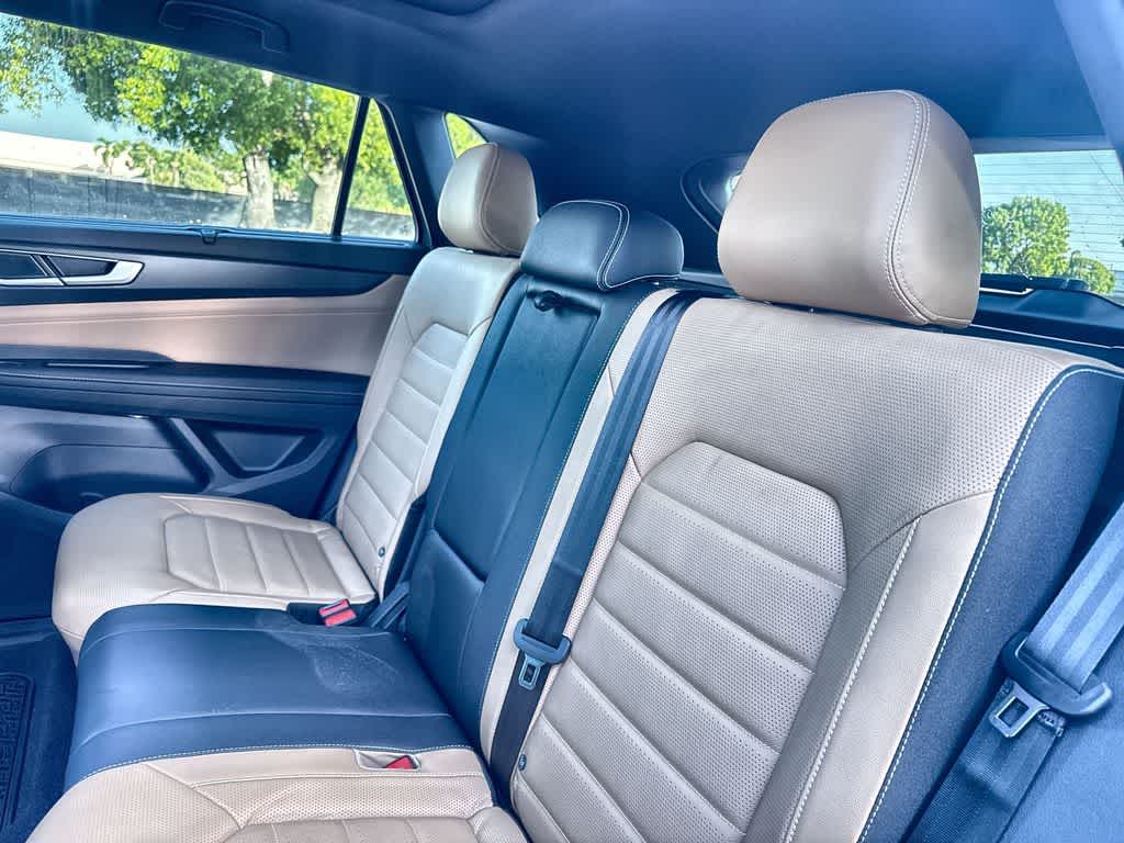 2026 Volkswagen Atlas Cross Sport 2.0T SEL