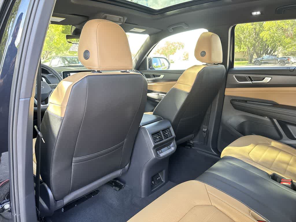 2026 Volkswagen Atlas Cross Sport 2.0T SEL