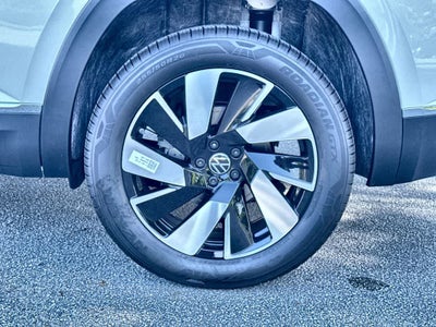 2026 Volkswagen Atlas Cross Sport 2.0T SEL