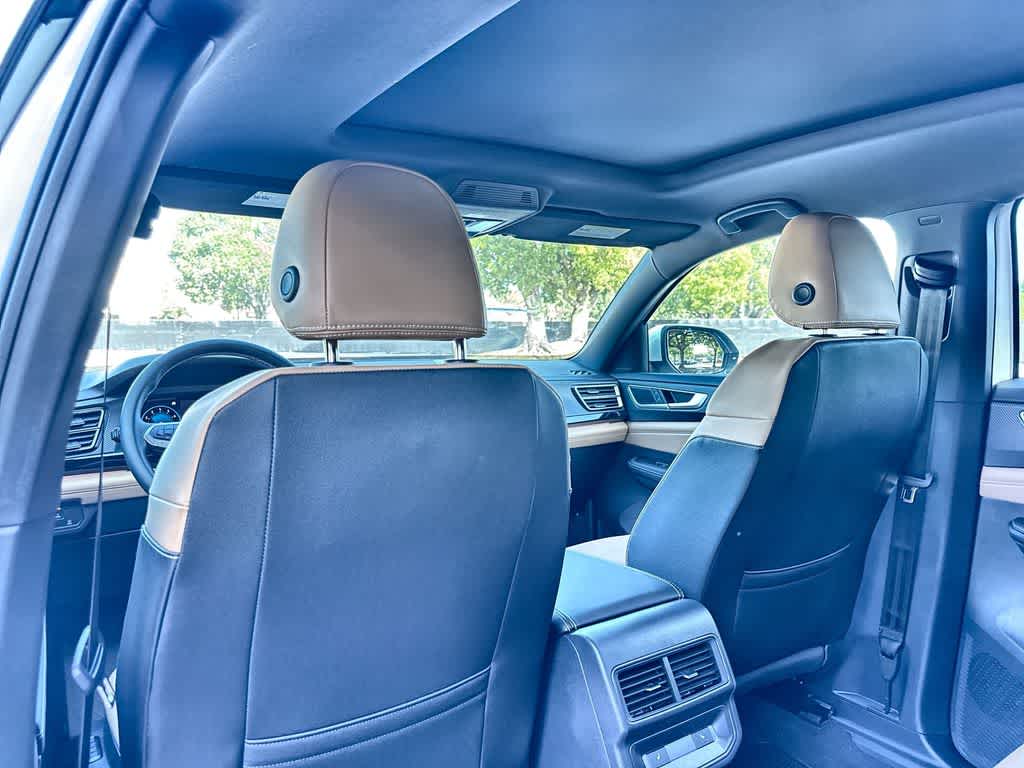 2026 Volkswagen Atlas Cross Sport 2.0T SEL