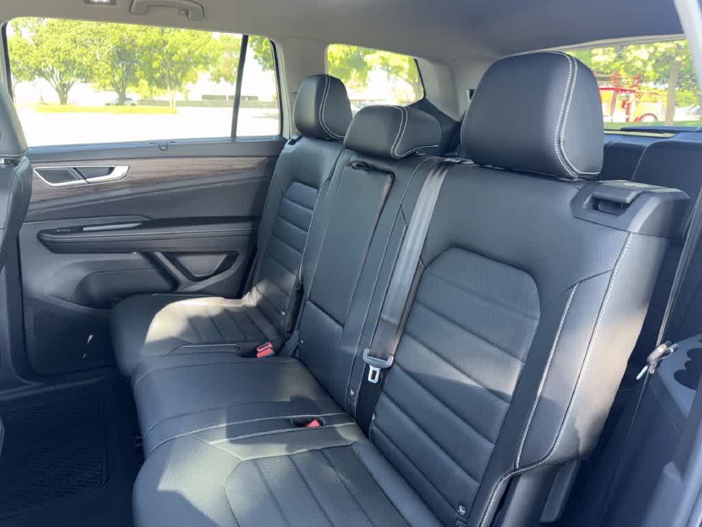 2026 Volkswagen Atlas 2.0T SEL