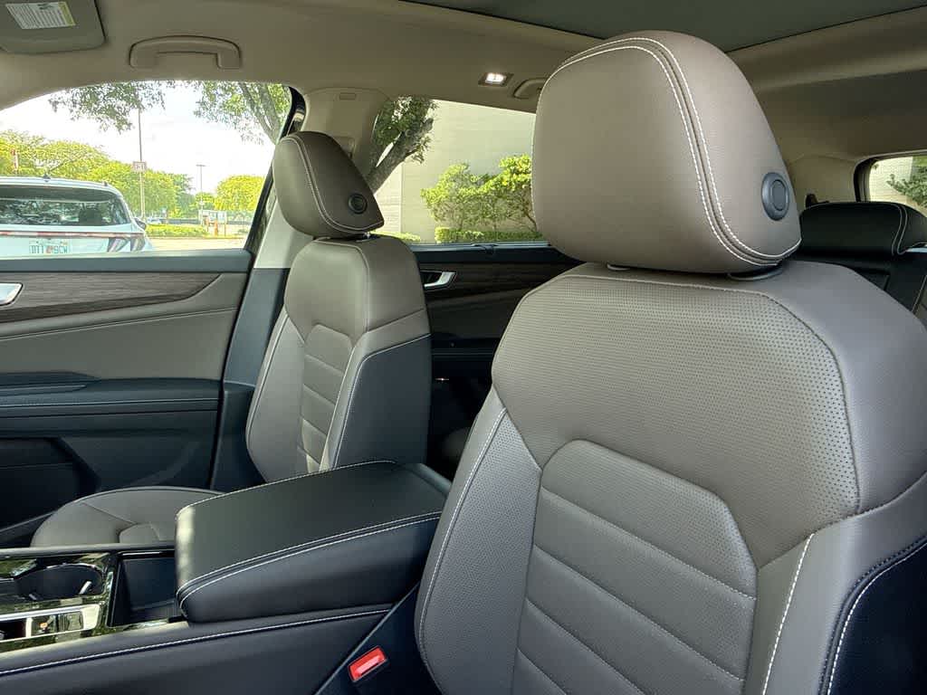 2026 Volkswagen Atlas 2.0T SEL