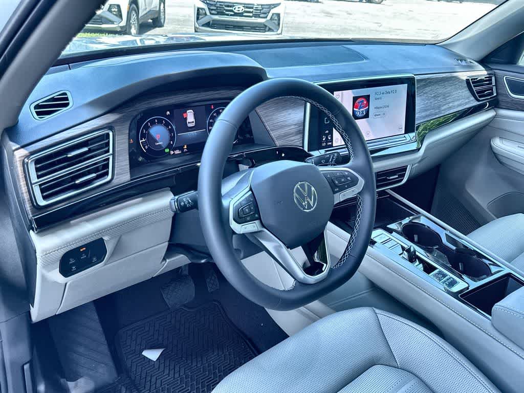2026 Volkswagen Atlas 2.0T SEL