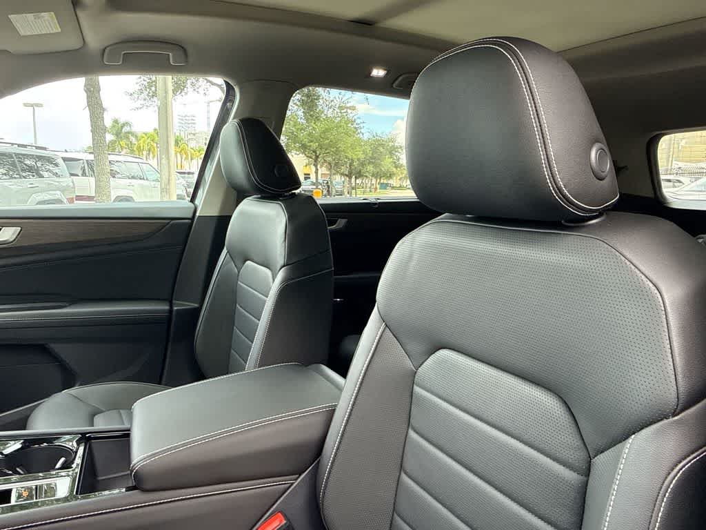 2026 Volkswagen Atlas 2.0T SEL
