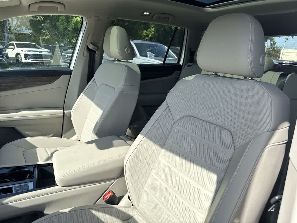 2026 Volkswagen Atlas 2.0T SEL