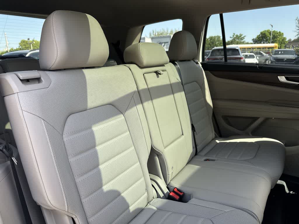 2026 Volkswagen Atlas 2.0T SEL