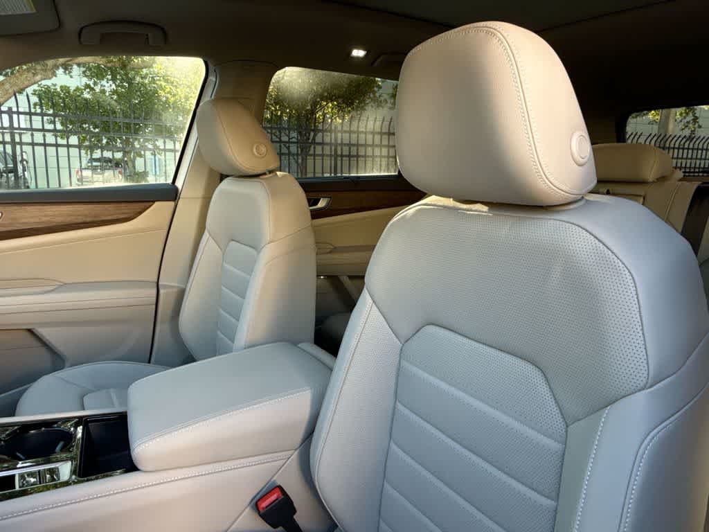 2026 Volkswagen Atlas 2.0T SEL