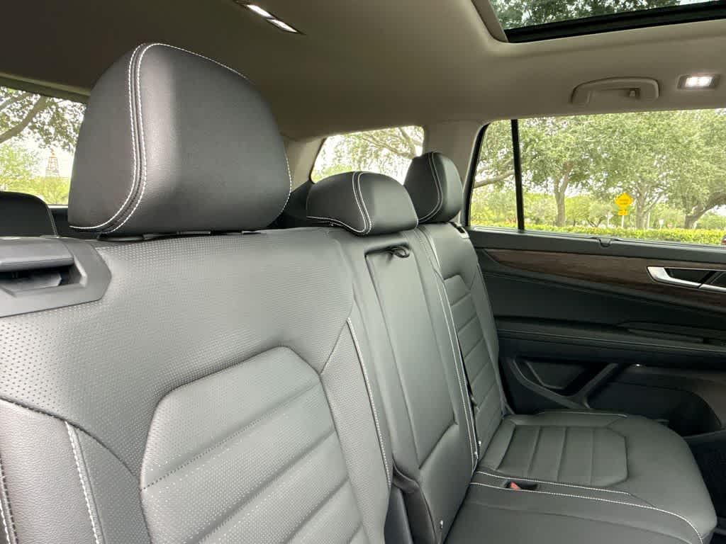 2026 Volkswagen Atlas 2.0T SEL
