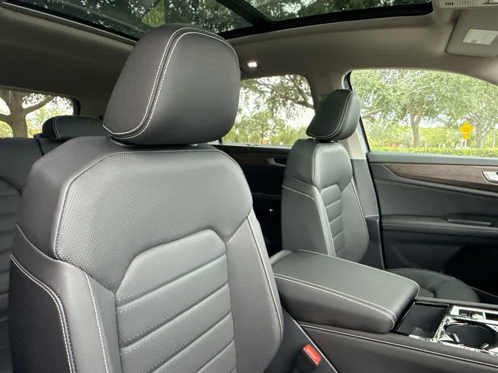 2026 Volkswagen Atlas 2.0T SEL