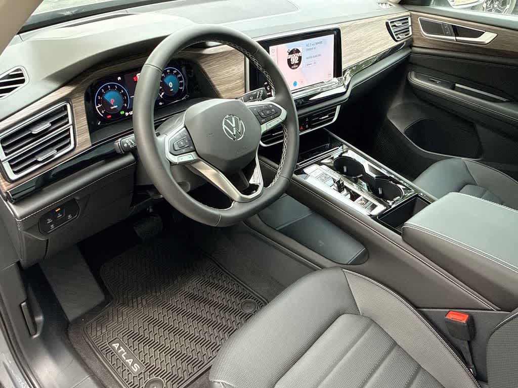 2026 Volkswagen Atlas 2.0T SEL