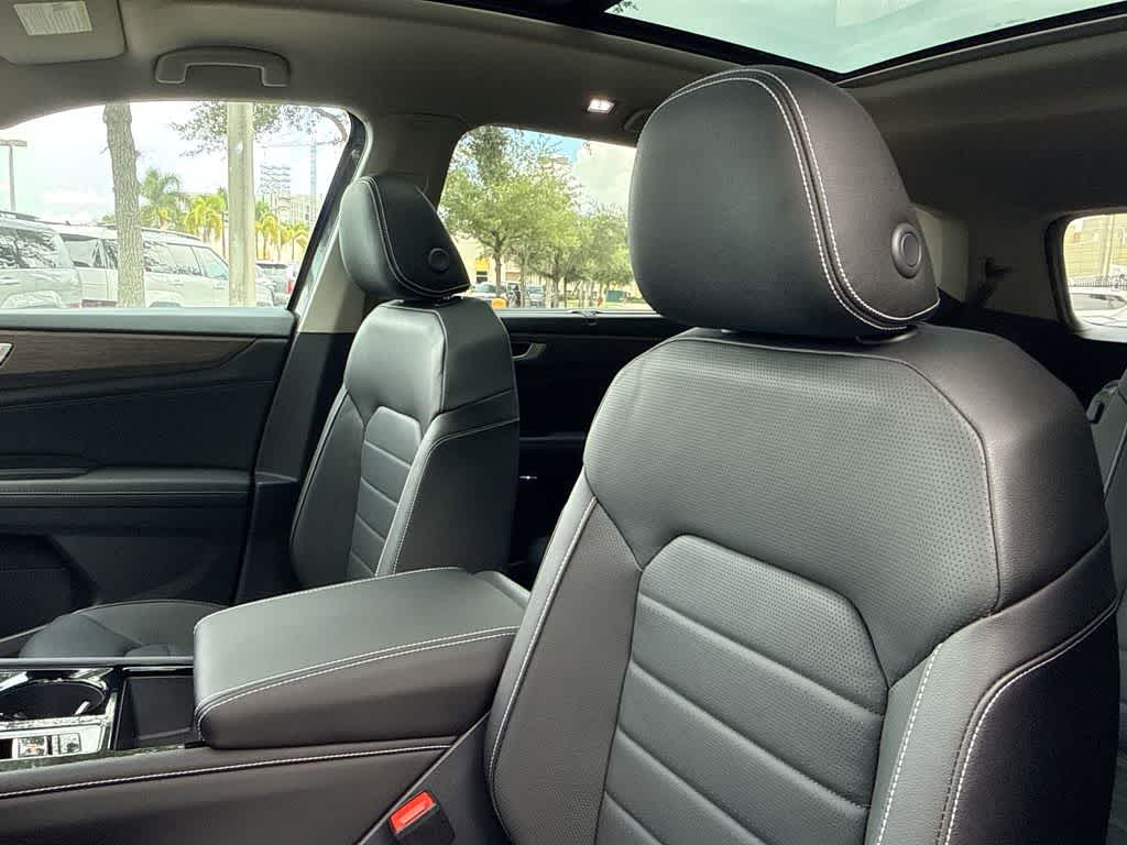 2026 Volkswagen Atlas 2.0T SEL
