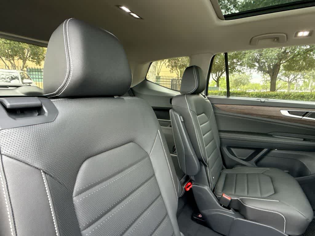 2026 Volkswagen Atlas 2.0T SEL